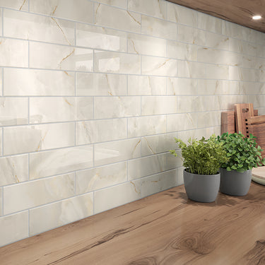 Cinca Bling Cream Glossy Baseboard Molding